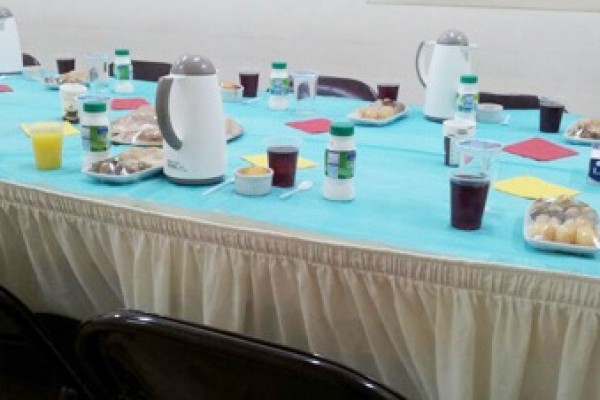 القسم النسائي يقيم حفل إفطار جماعي للمسلمات الجديدات
